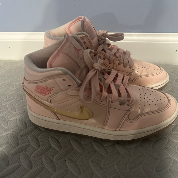 Nike Air Jordan Pink and White Sneakers size 6 - Picture 2 of 7